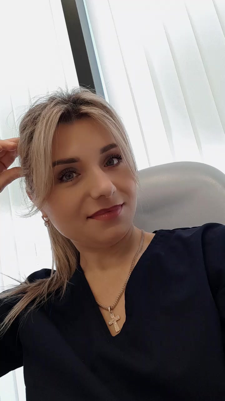 @Cris7