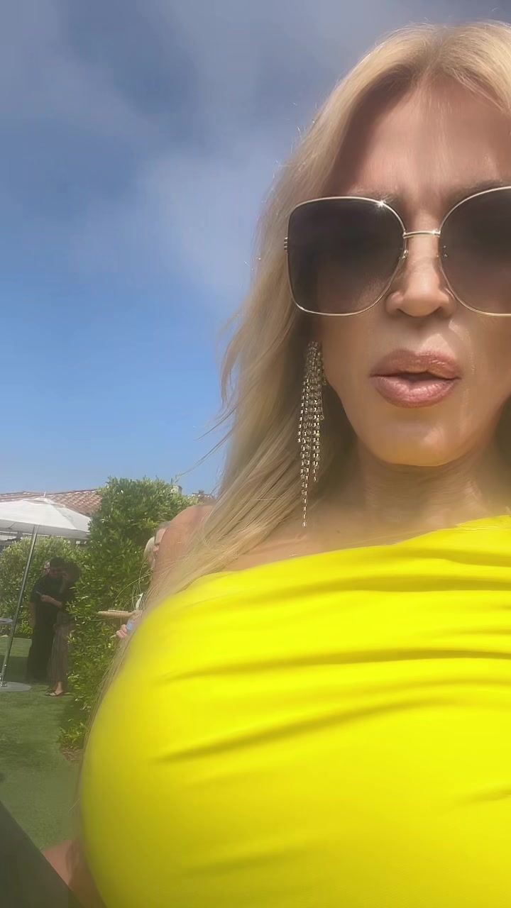 @Amber Lynn&reg;️