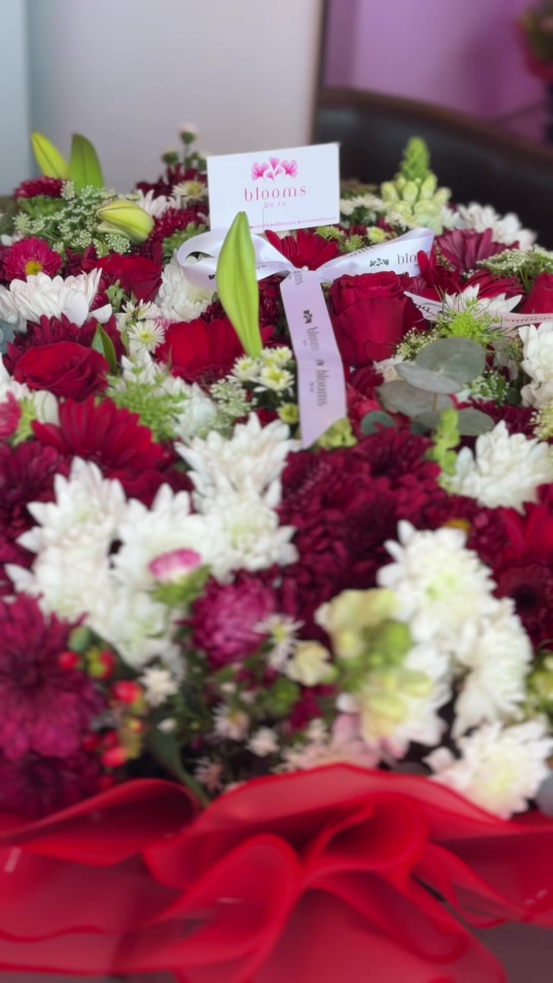 @Bloomsbyzn&bull;Durban florist