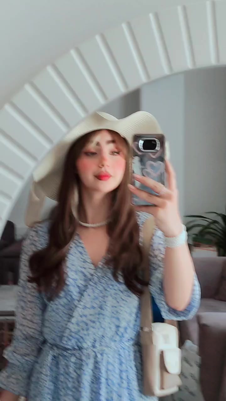 @Parnia Ghasemi