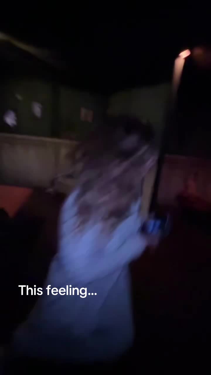 @T