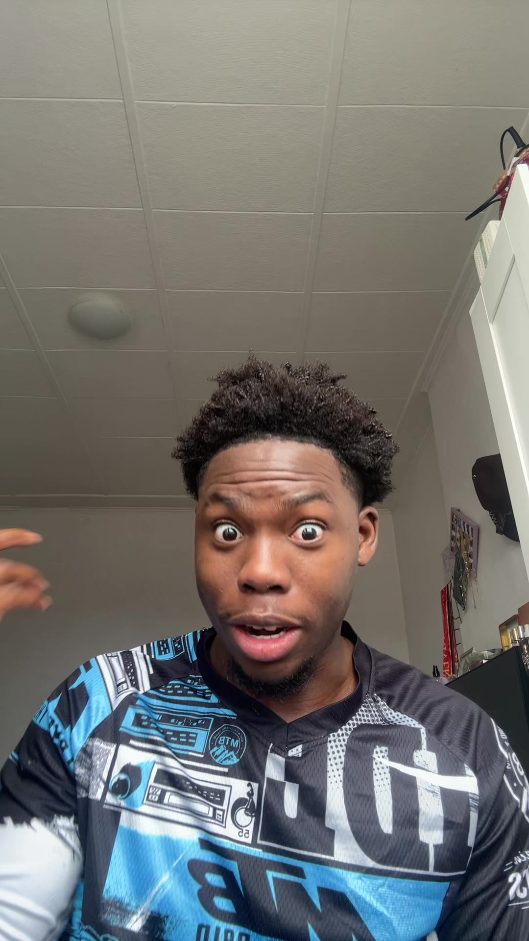 @Dj&eacute;zouvi 🙏🏿 🇧🇯✨🇧🇪