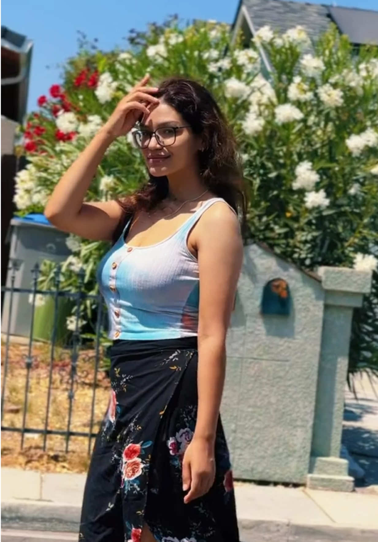 @Busy_Bee🐝