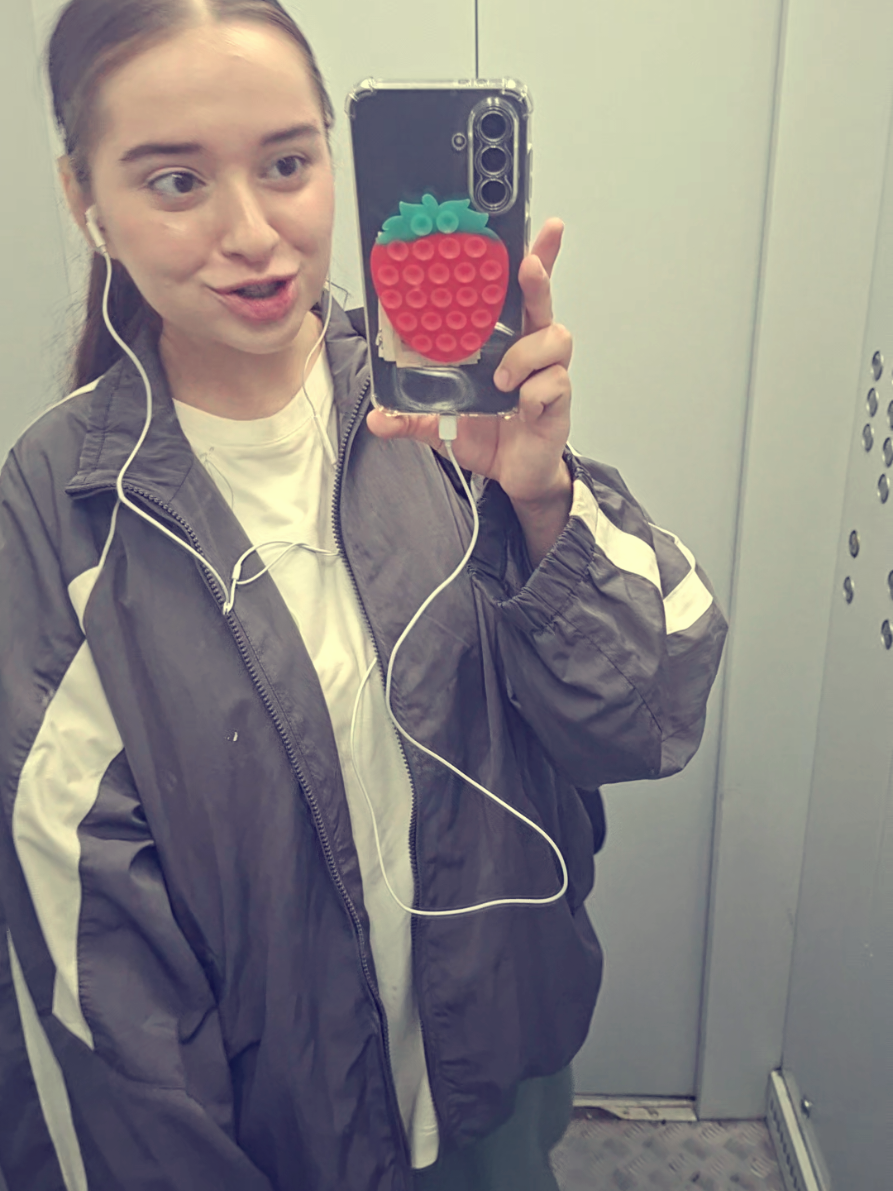 @амелия