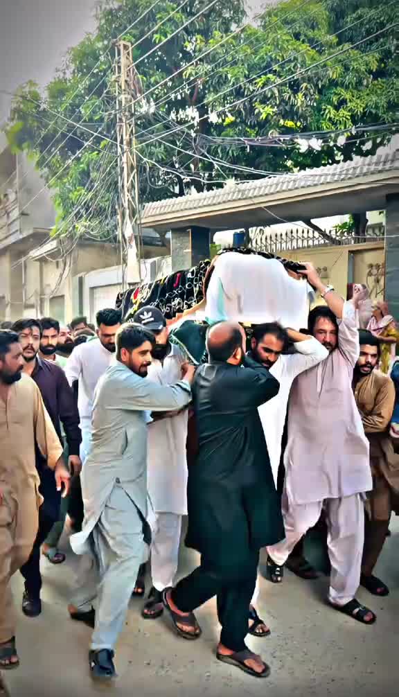 @🖤FAHAD BHALLi🖤