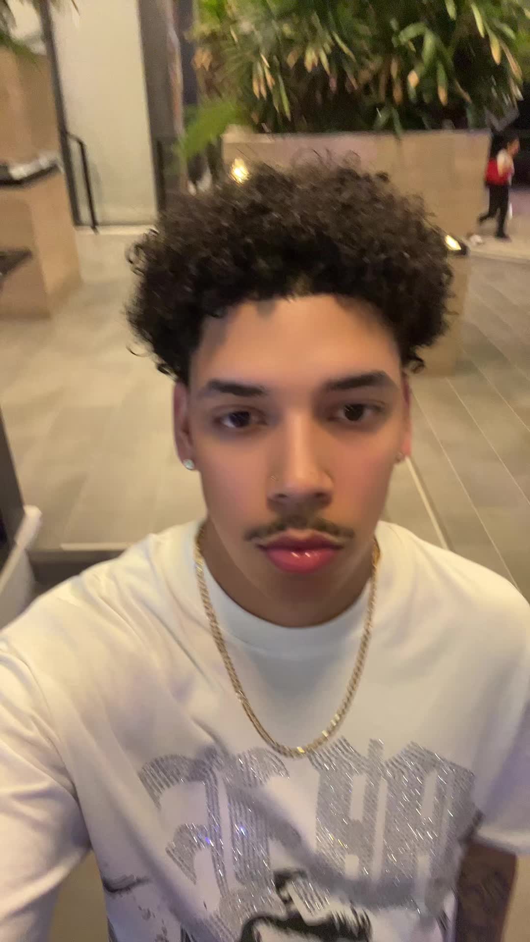 @J3🕷️
