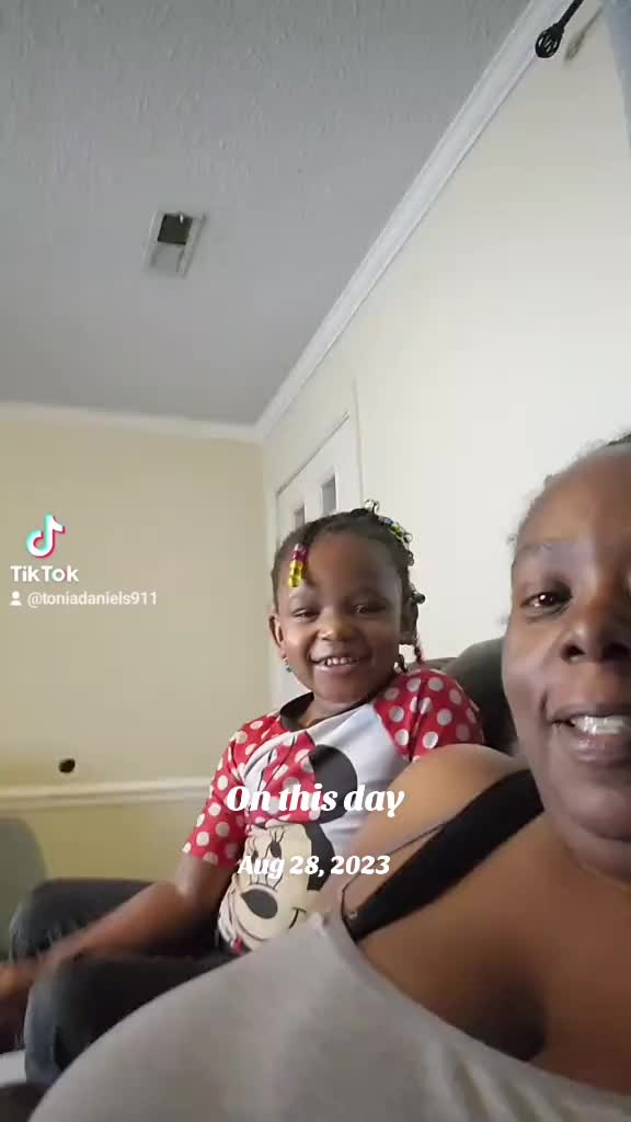 @toniaDaniels5052