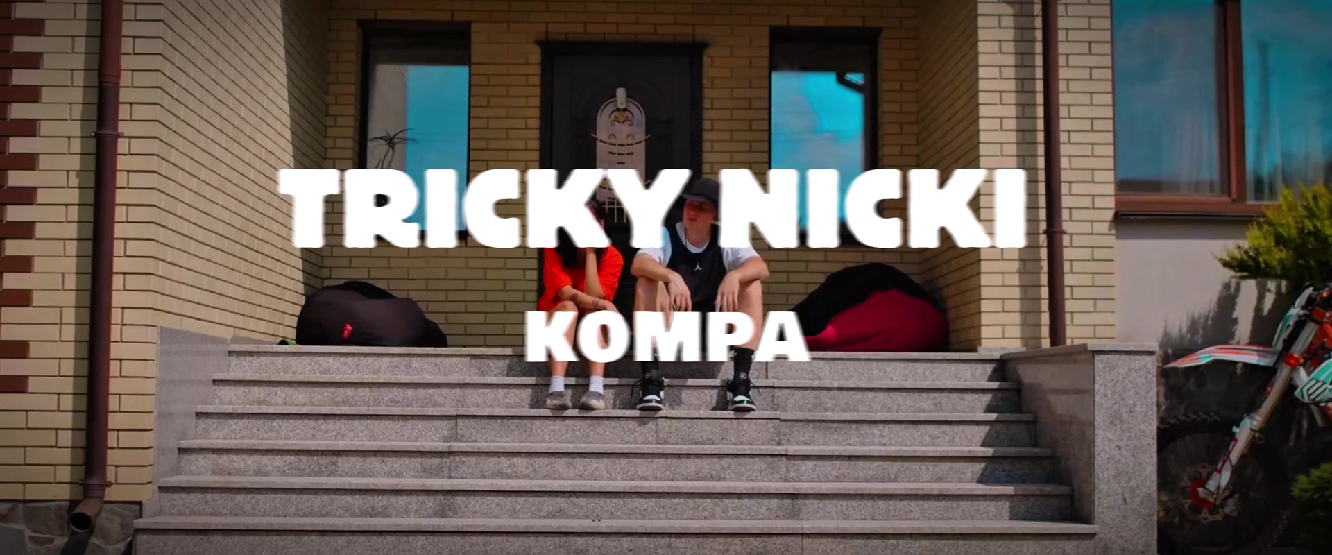 @Tricky Nicki 1LOVE