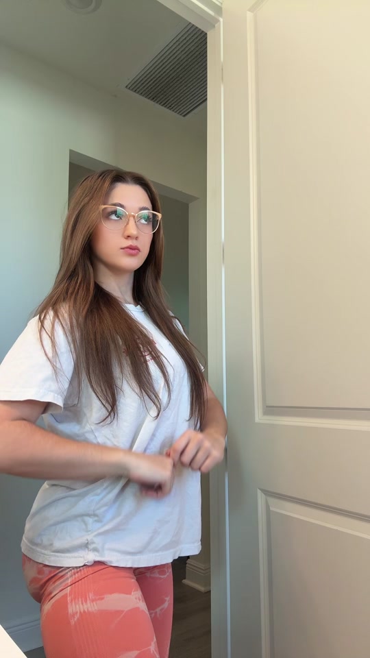 @zzoeyava