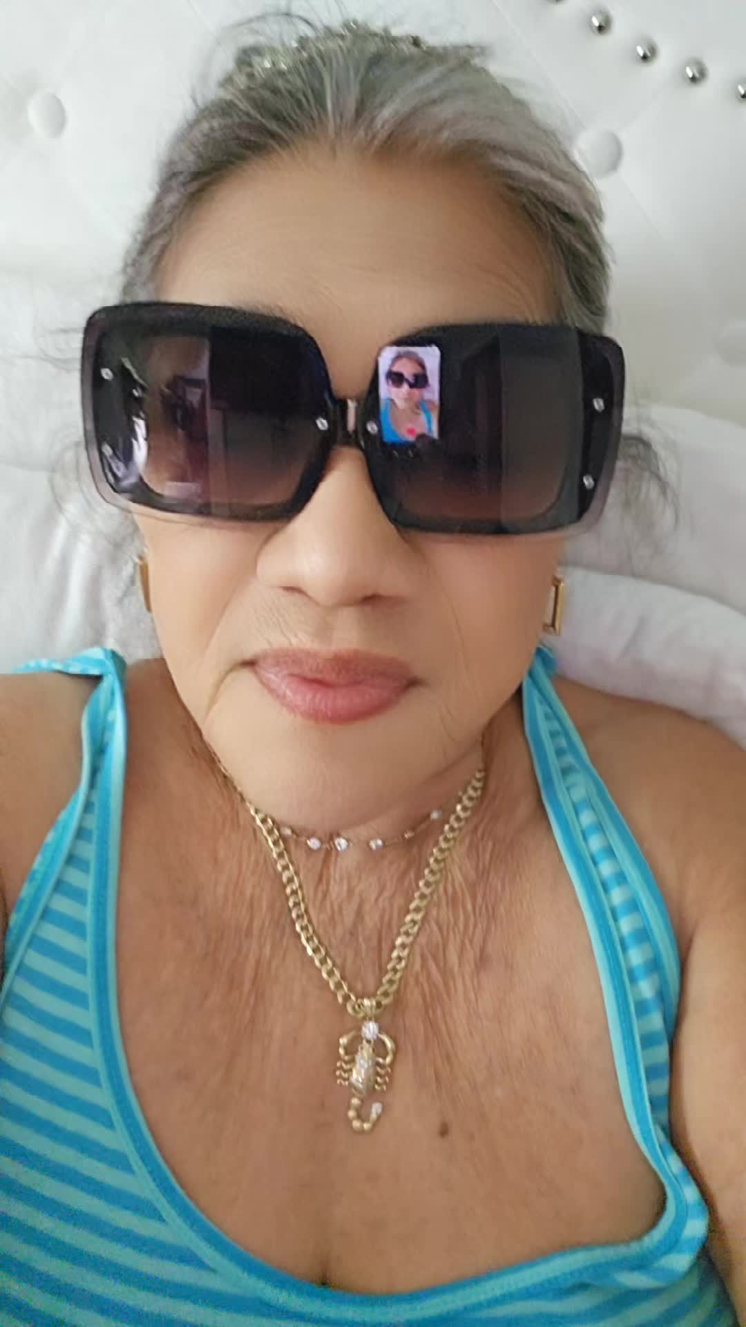@olivia de los ángeles