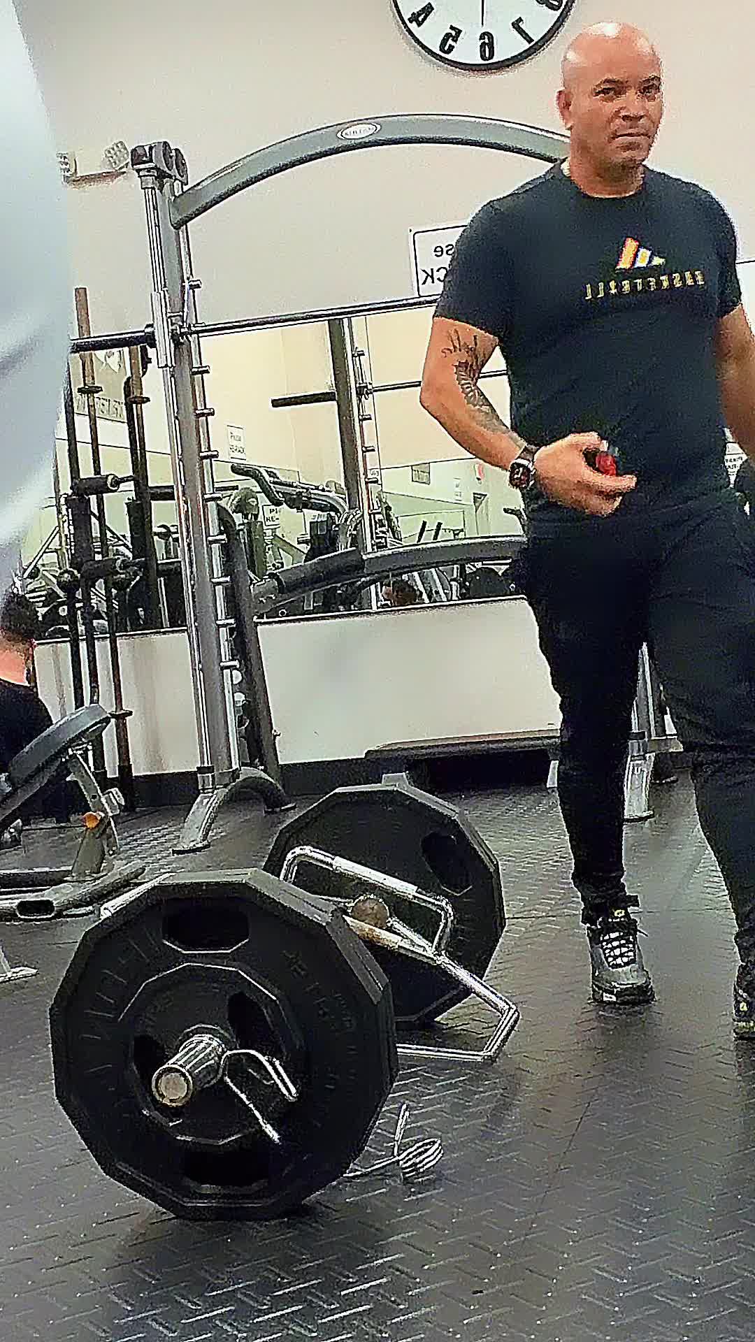 @UFC fighter_ron