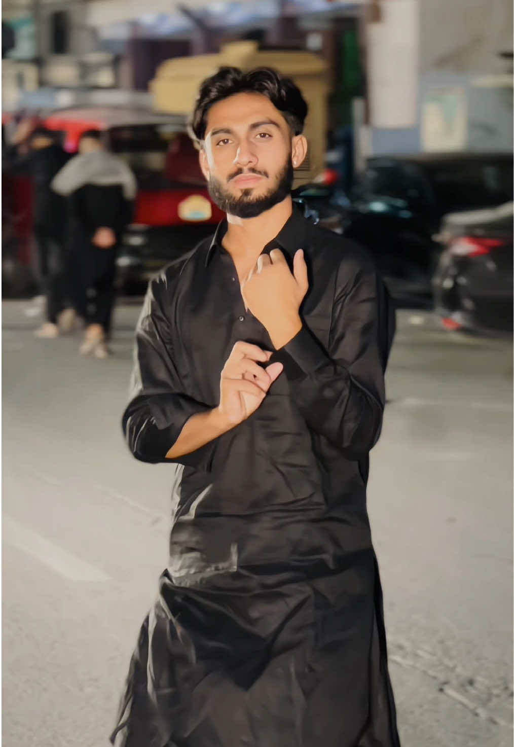 @Sʜᴇʀᴀᴢii 🇵🇰