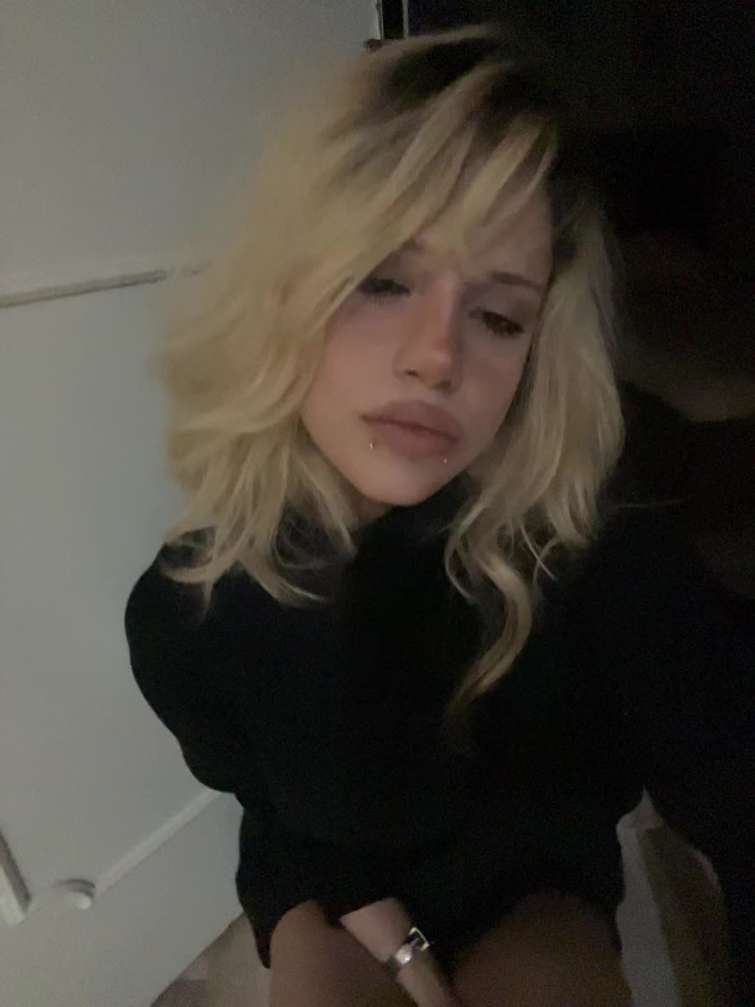 @cora.linn
