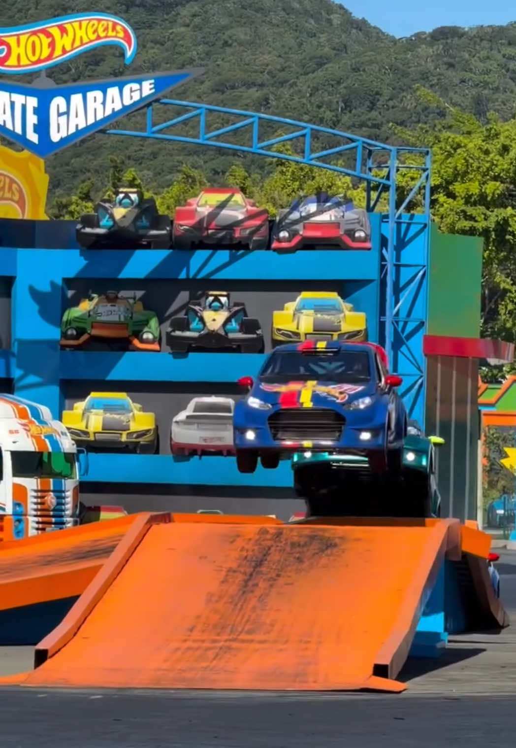 @Carros pelo mundo
