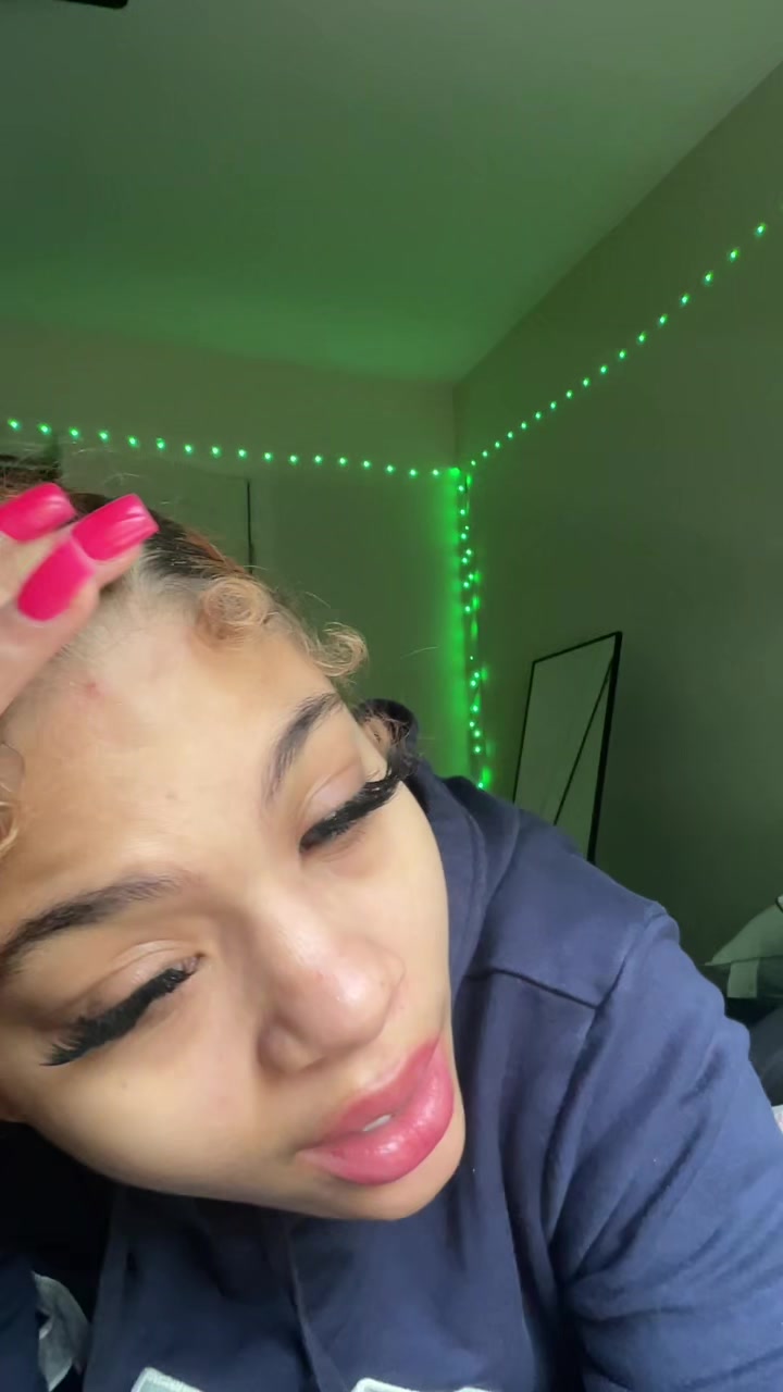 @msthuggiona