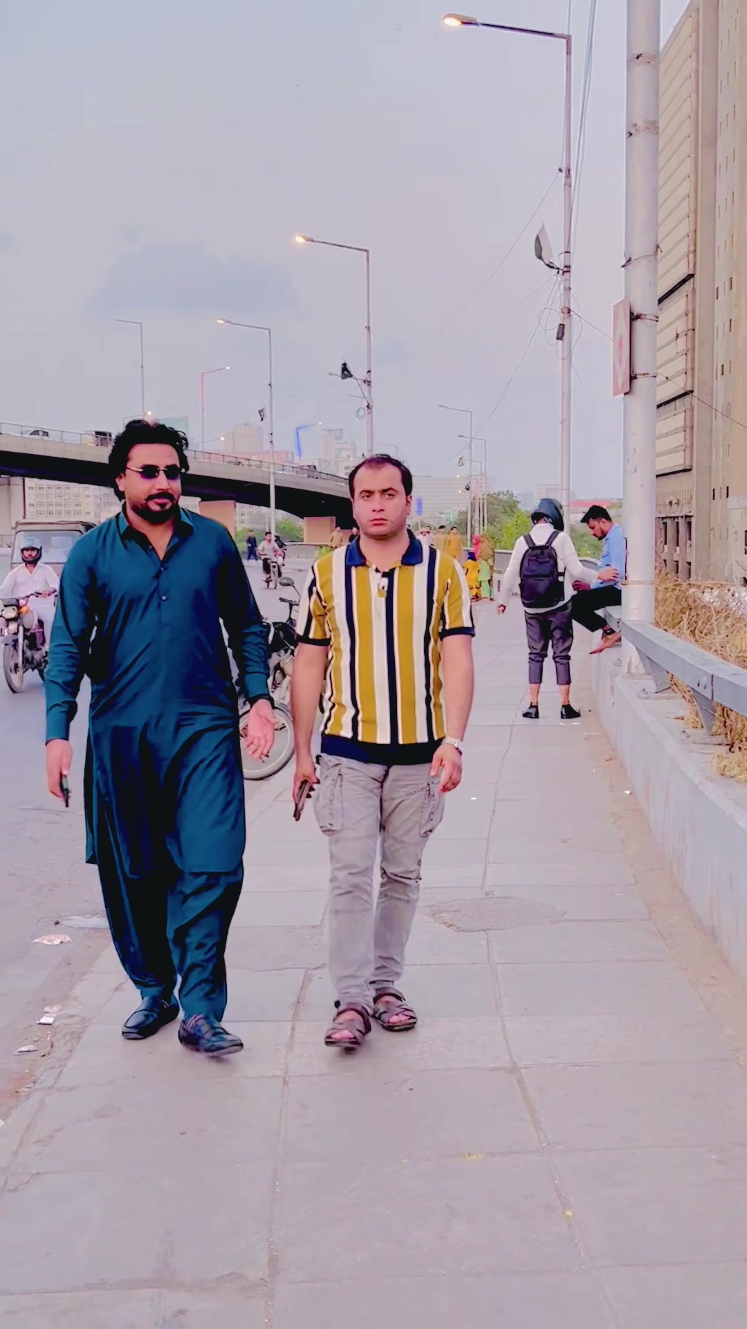 @Mazhar Waqar830