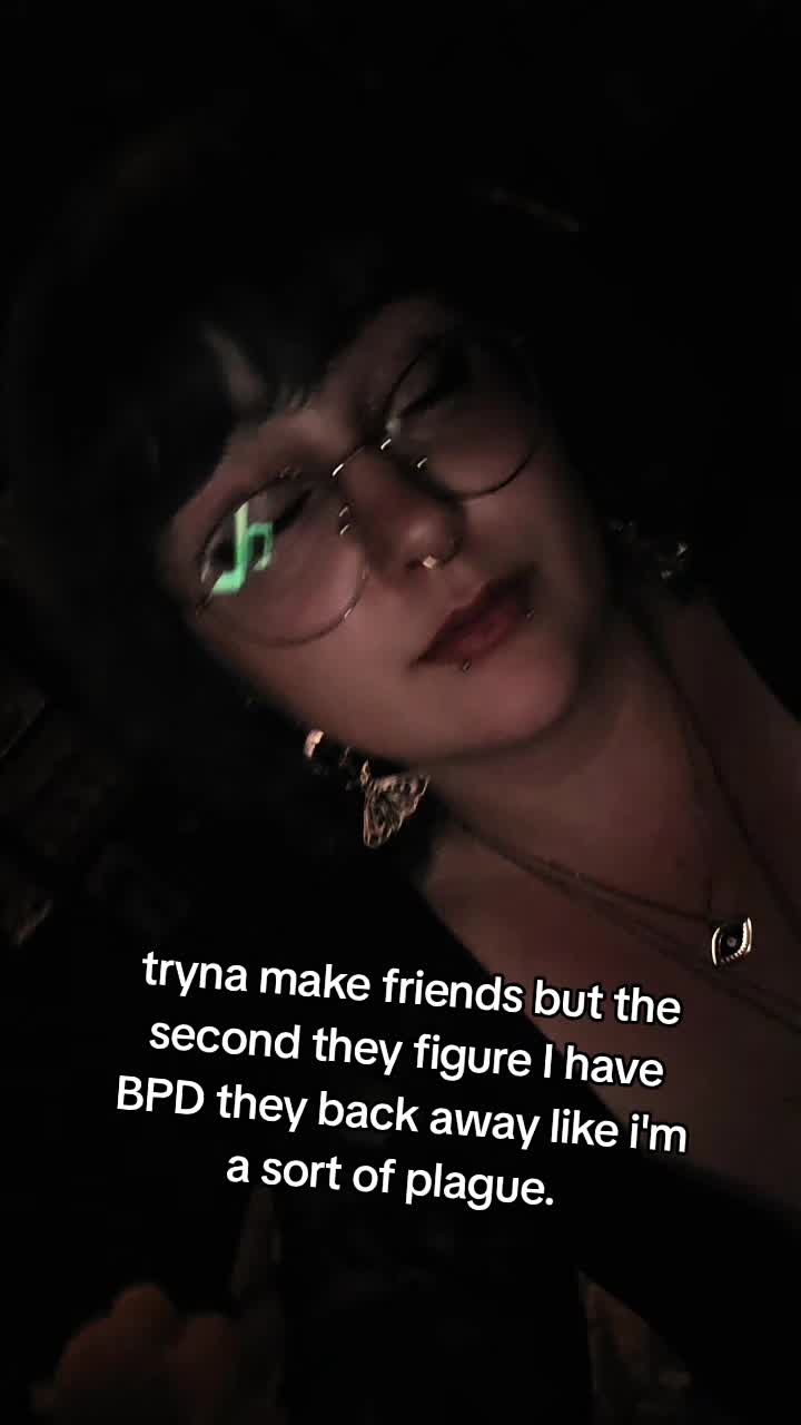 @nichoJUJU'S WIFE.