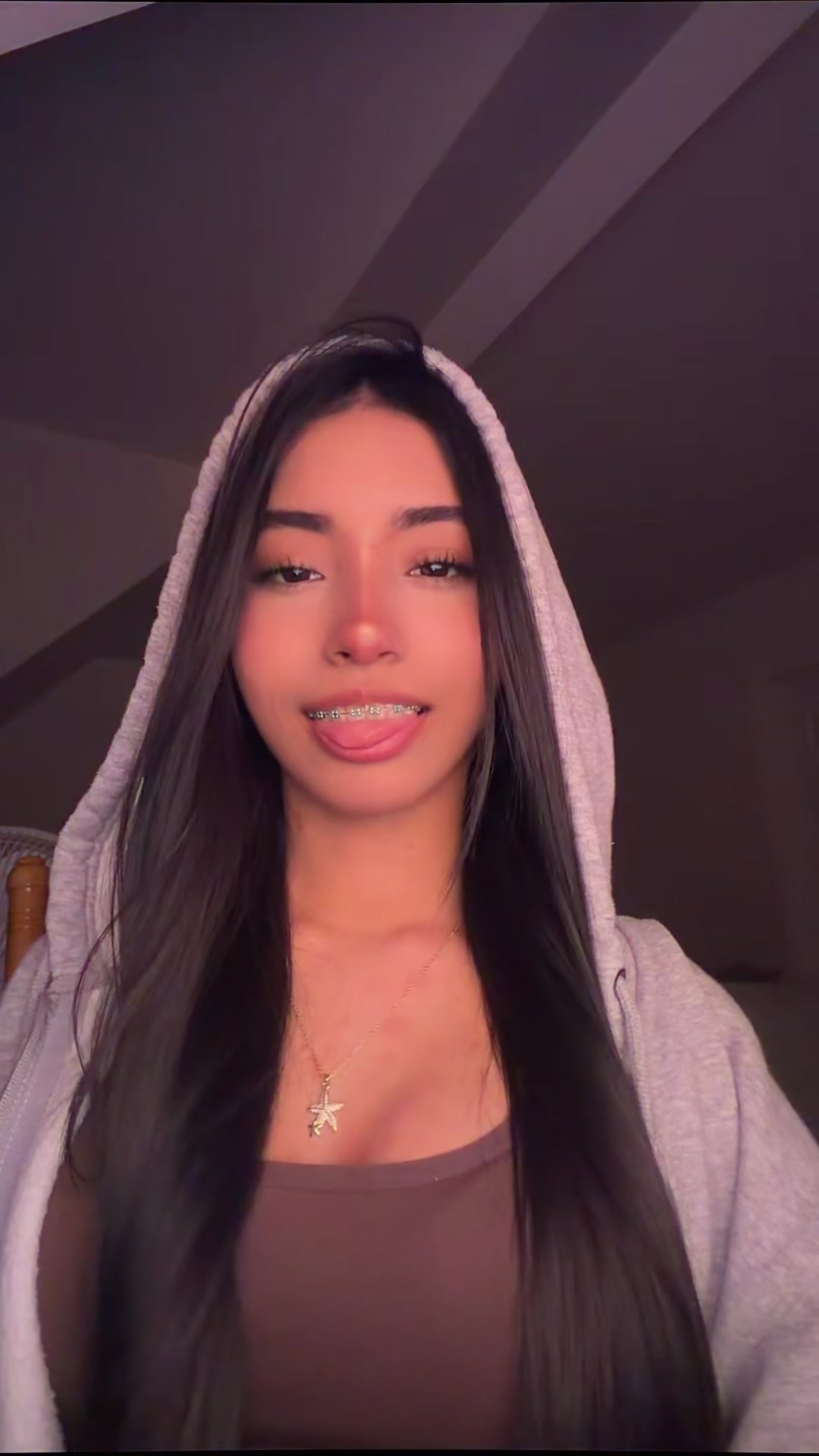 @annavi'