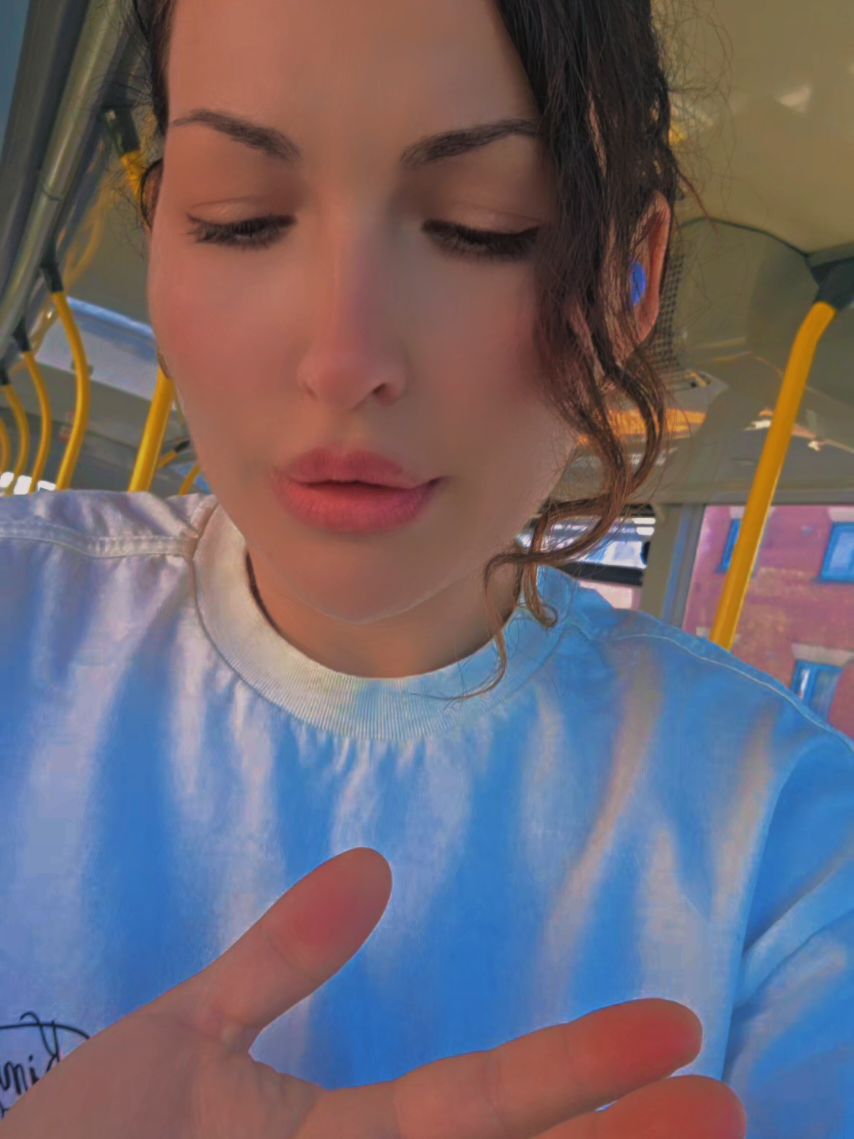 @Аличка🙃🙃🙃