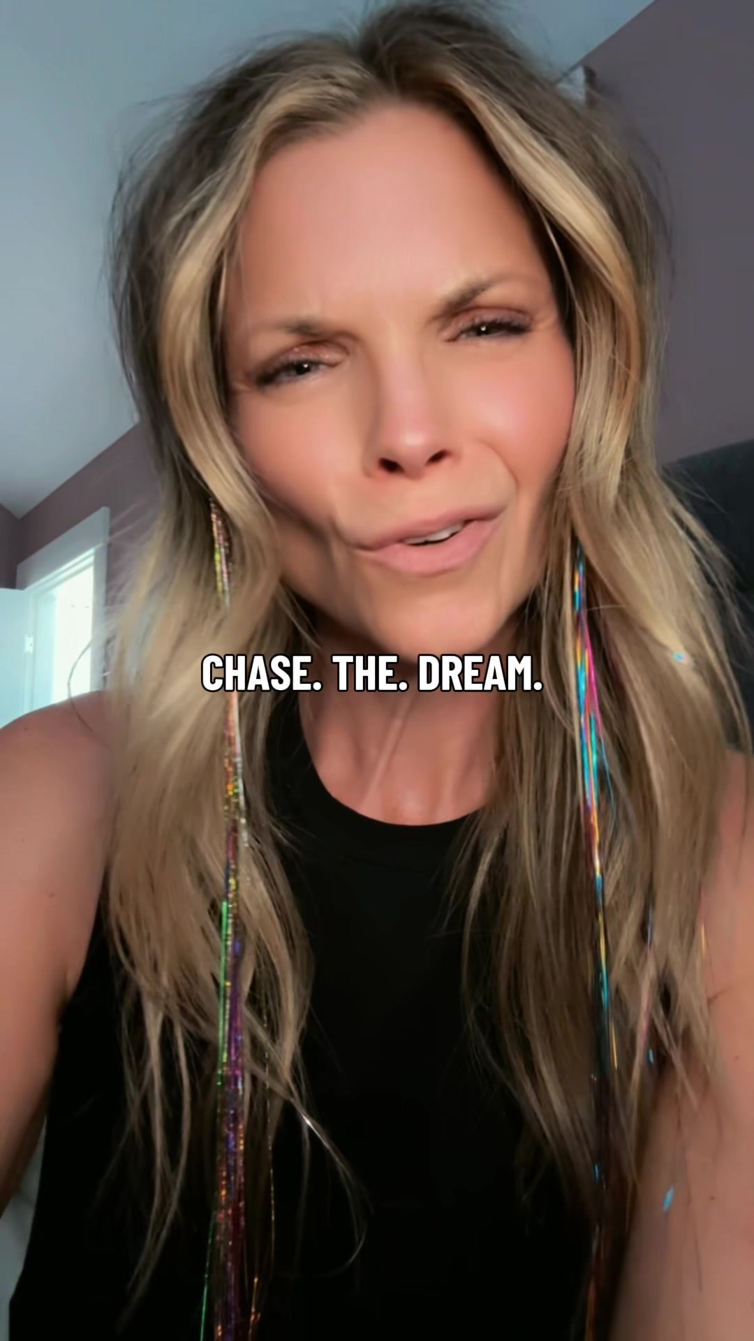 @Erin Batt || Dystopian author