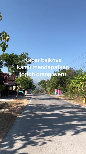 @NiaSari ☘️