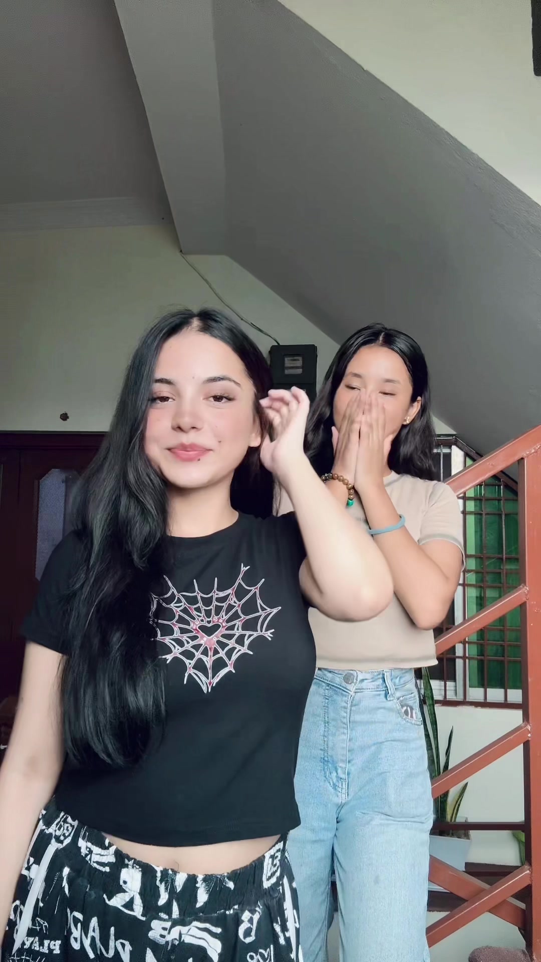 @🧚&zwj;♀️