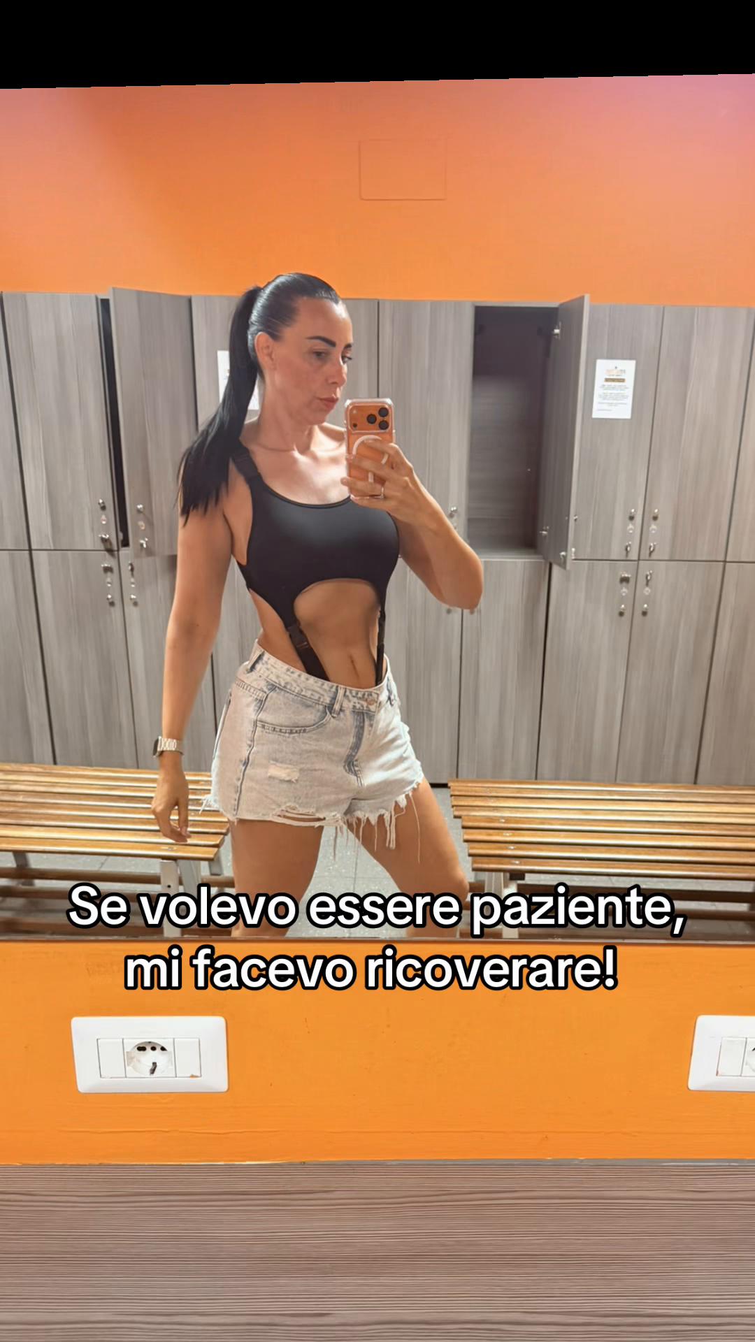 @Robivizi