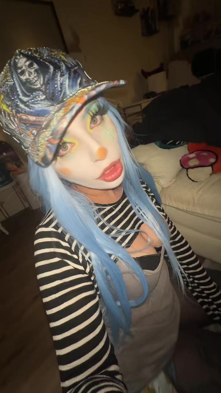 @clowndabs