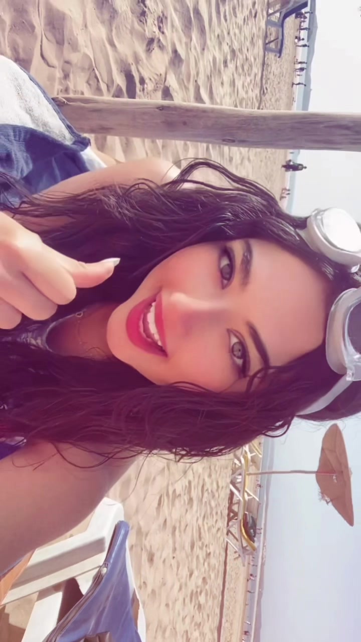 @itsbysafae