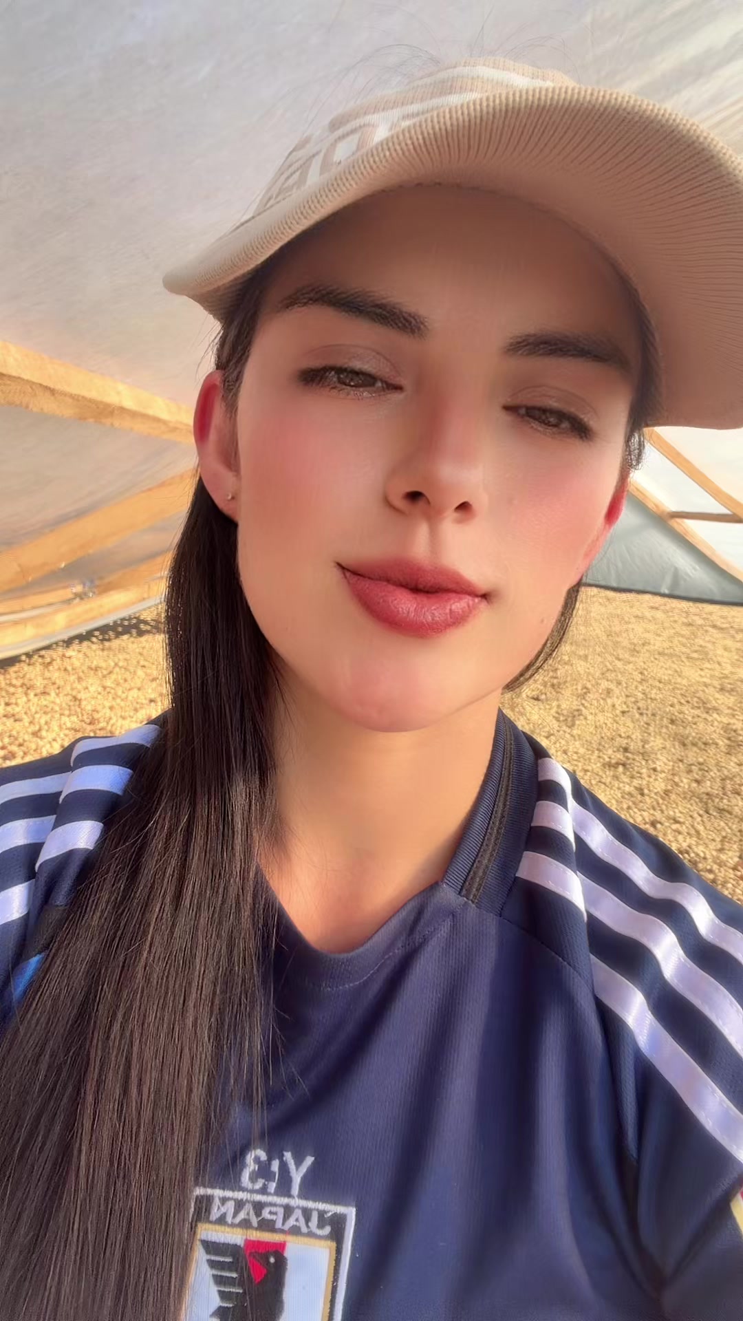 @Yucely
