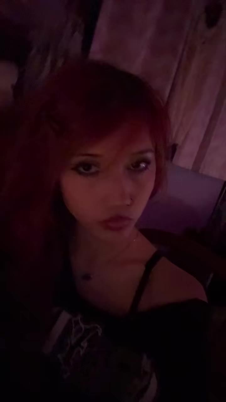 @🧛🏻♀️