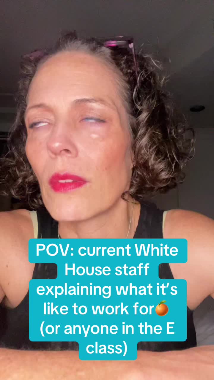 @HolaAmy