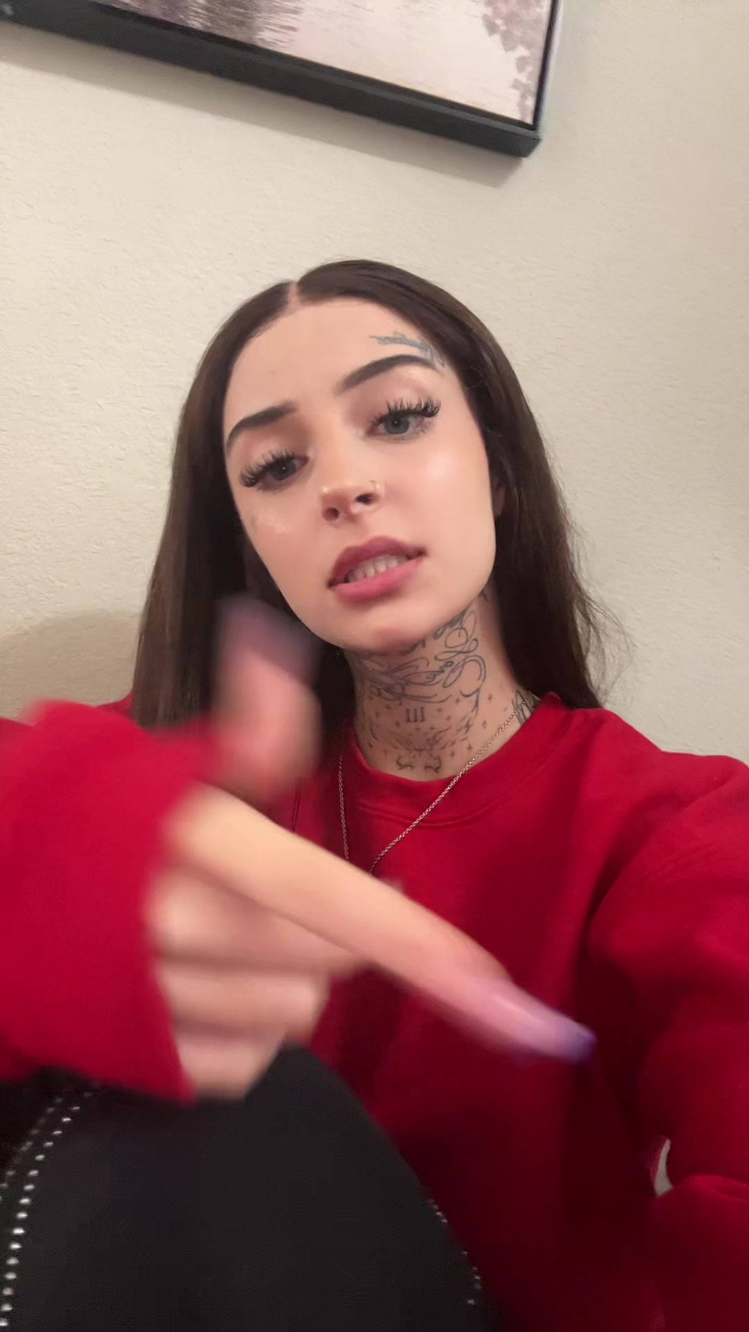 @Lilyrrrose