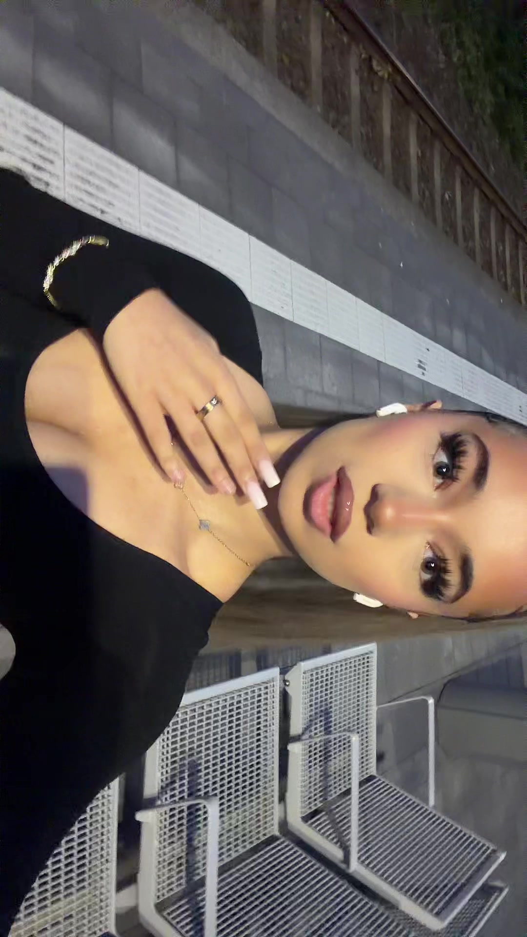 @V