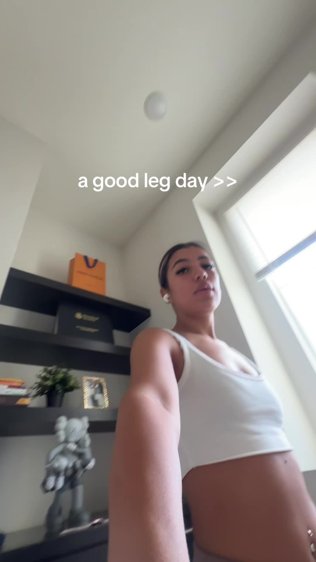 @ana_anguiano