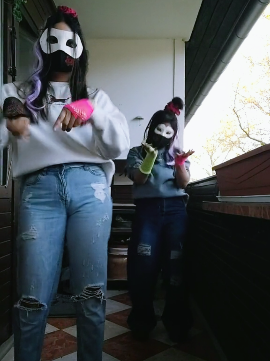 @Heist Sisters
