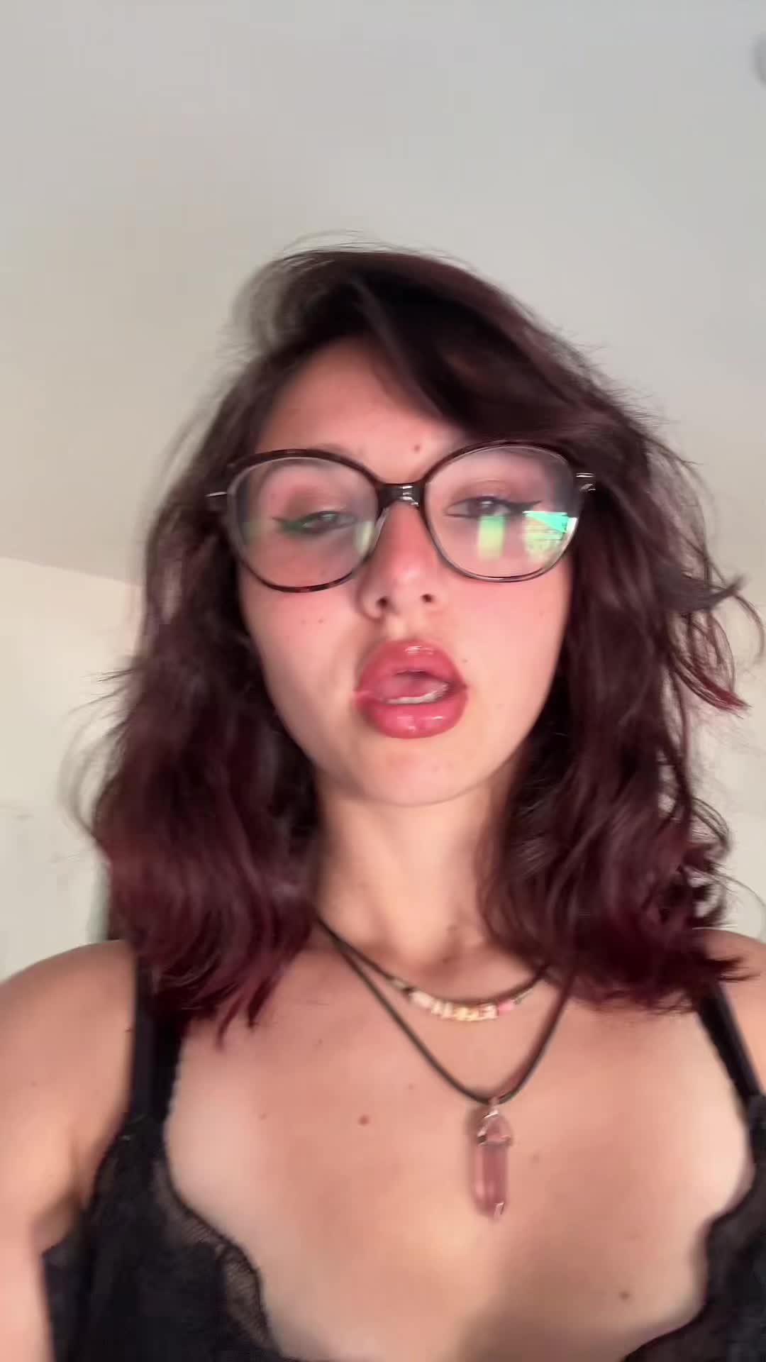 @Riri