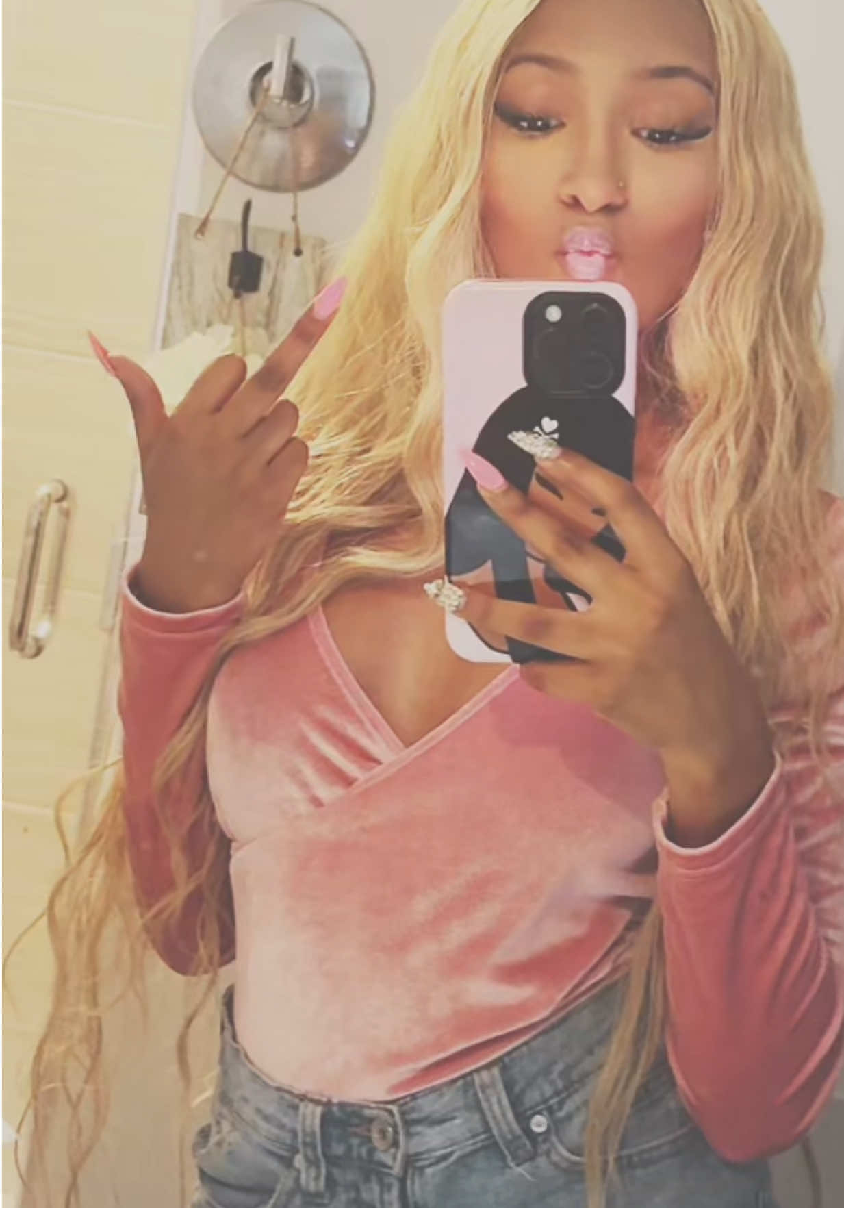 @skylar 🎀