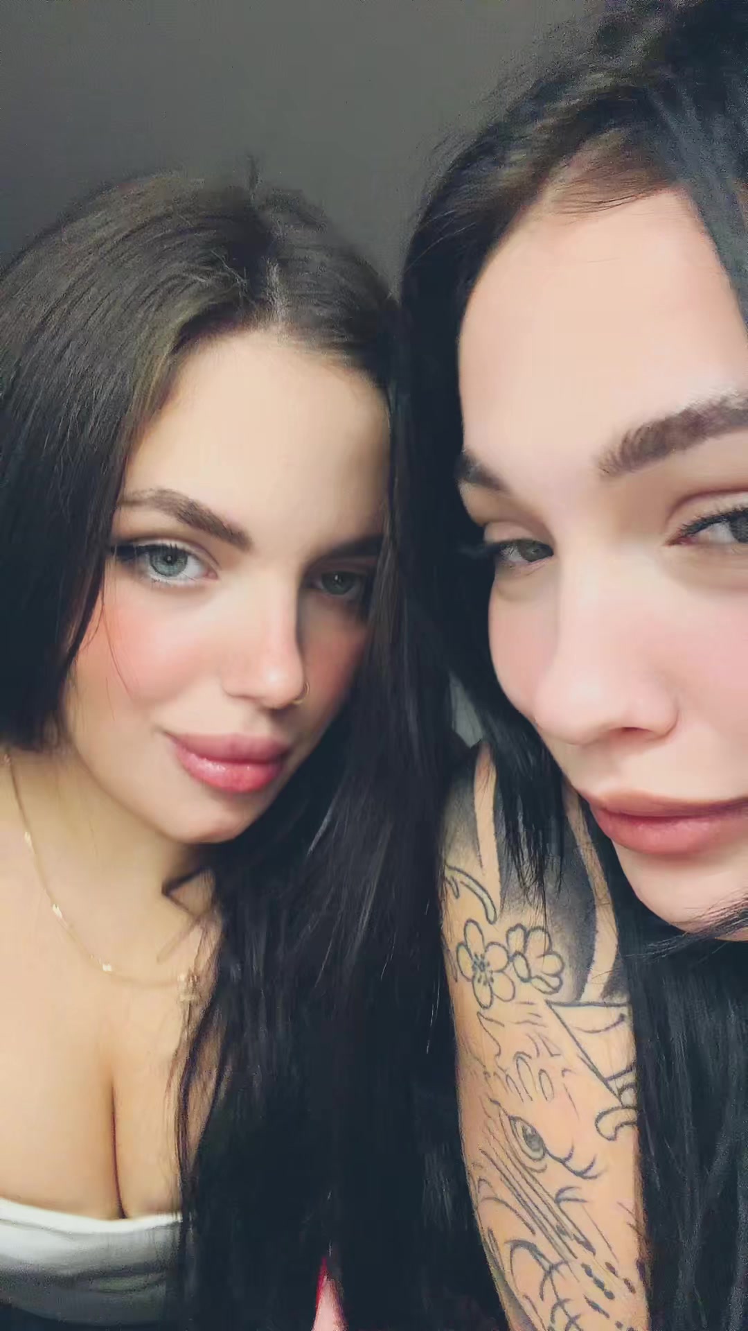@aangelllinaaaaa