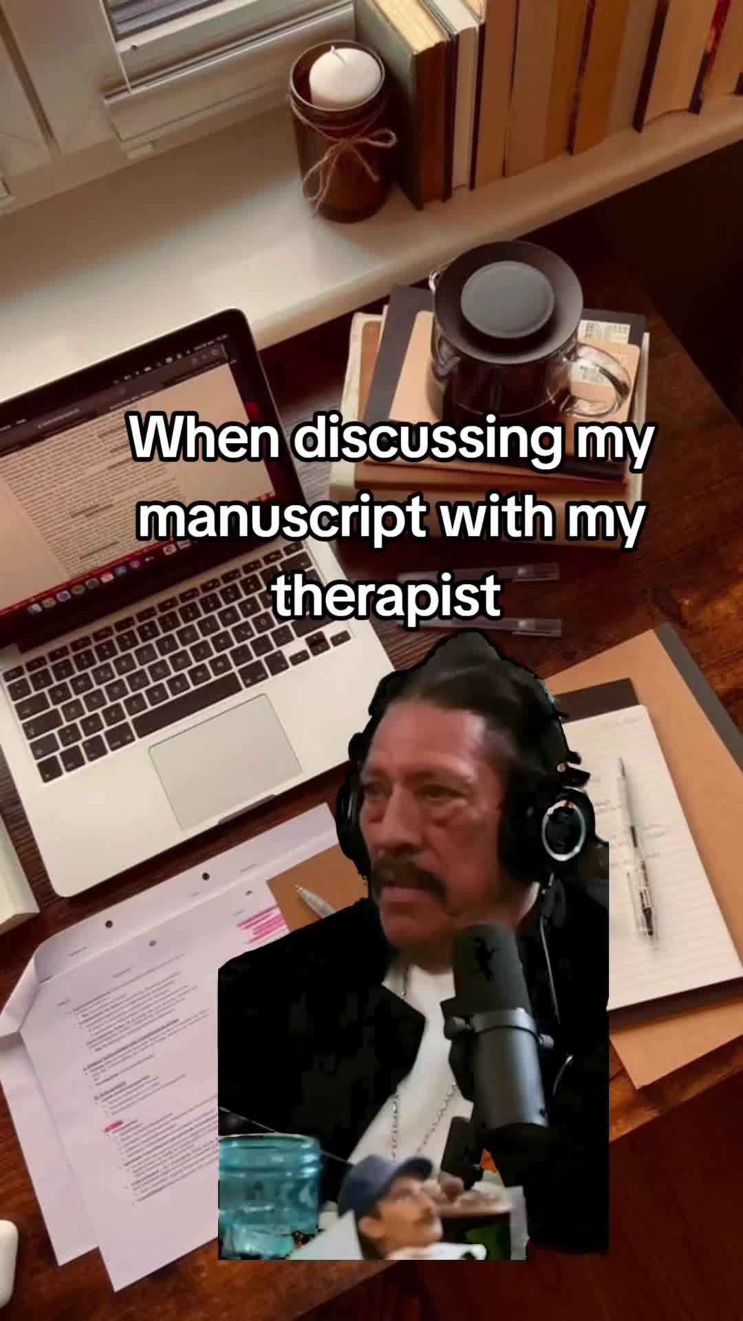 @Lauren Wisehart📚 Author
