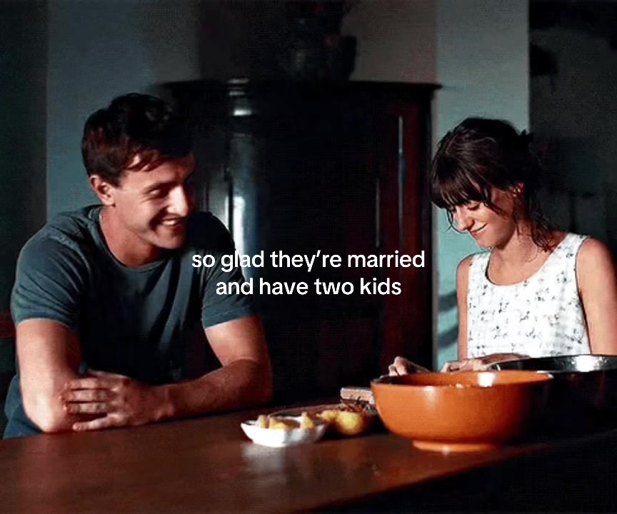 @Mariella