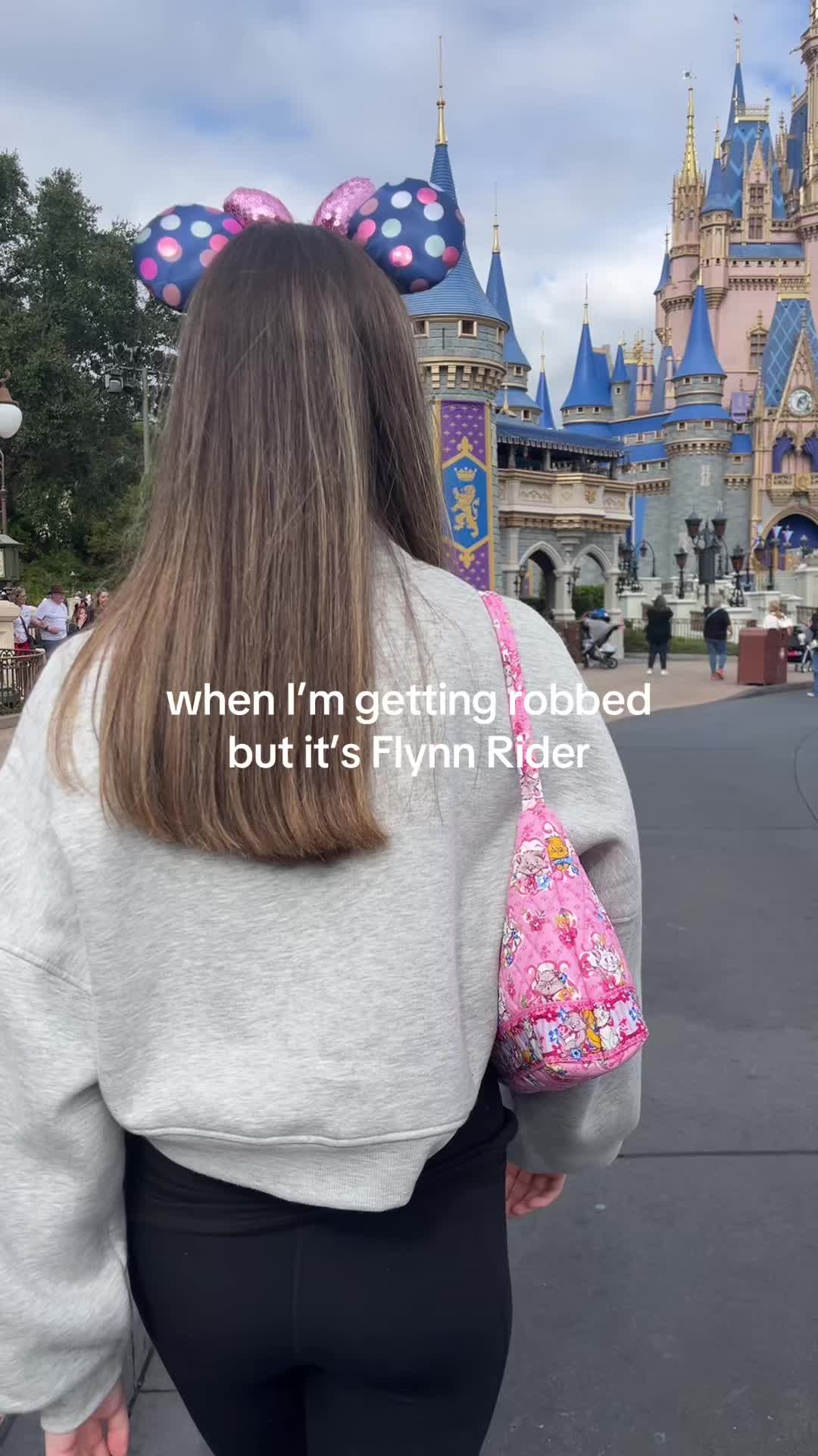@CLAIRERIVERS 🌟