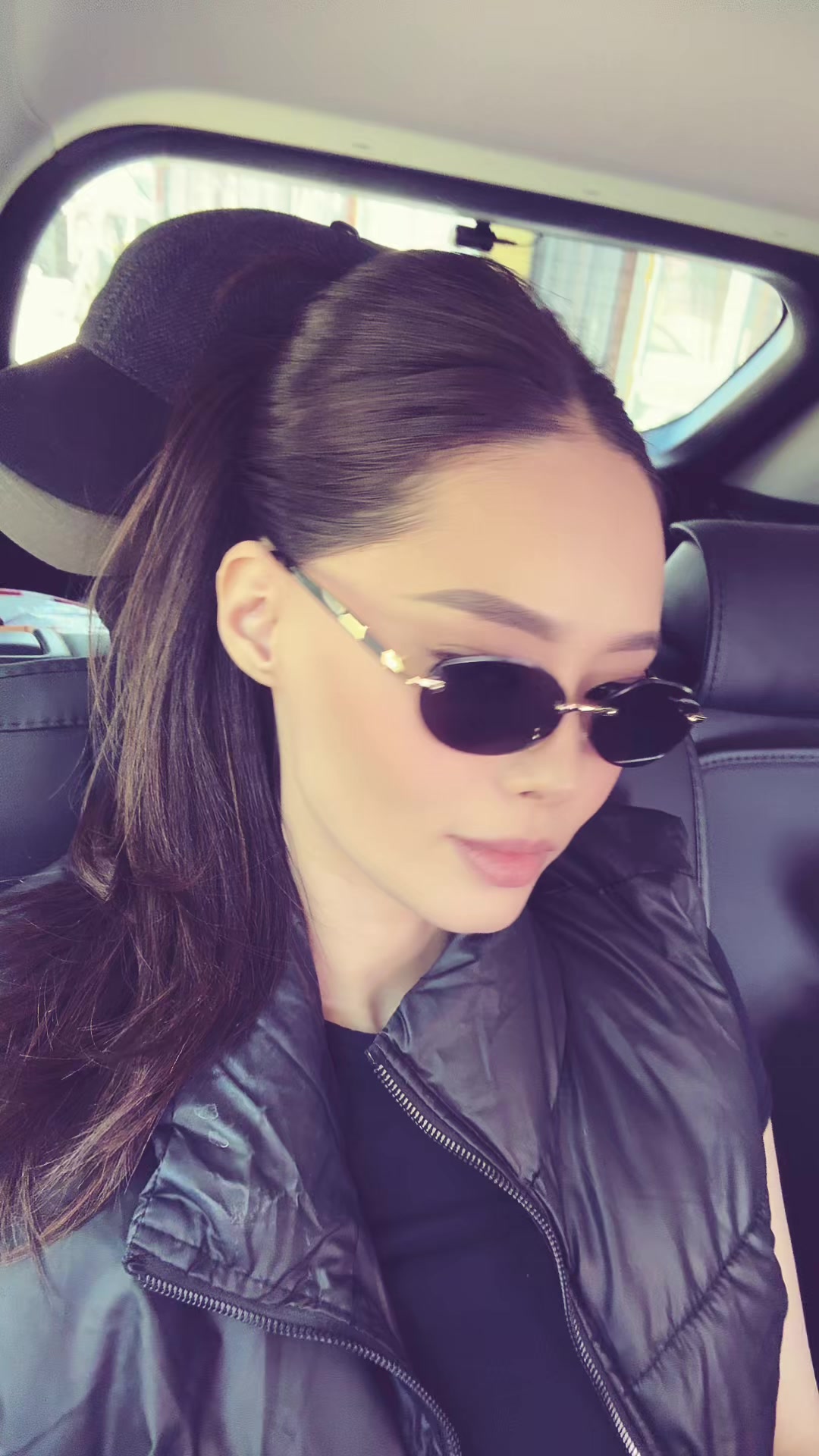 @Dana Kuzenova