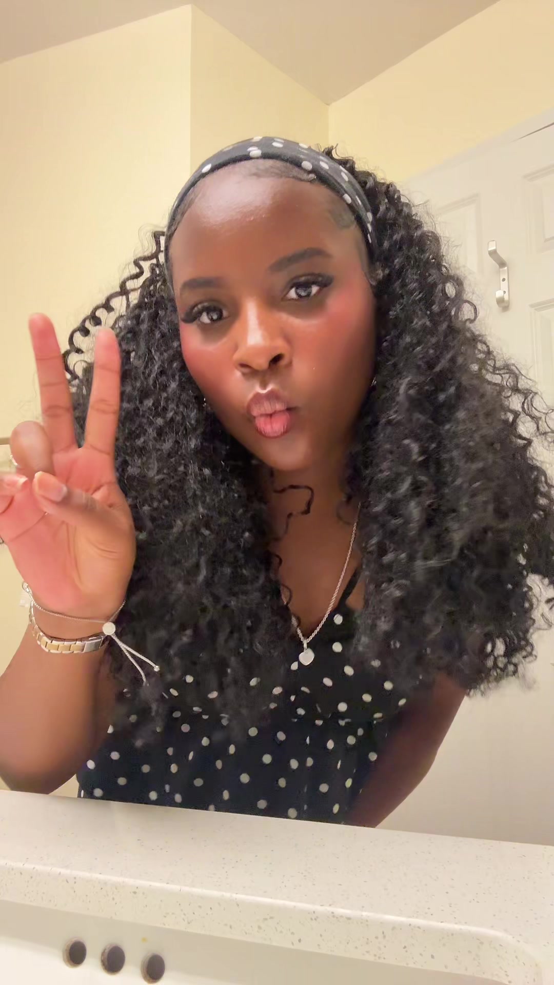 @itsqueenamaya