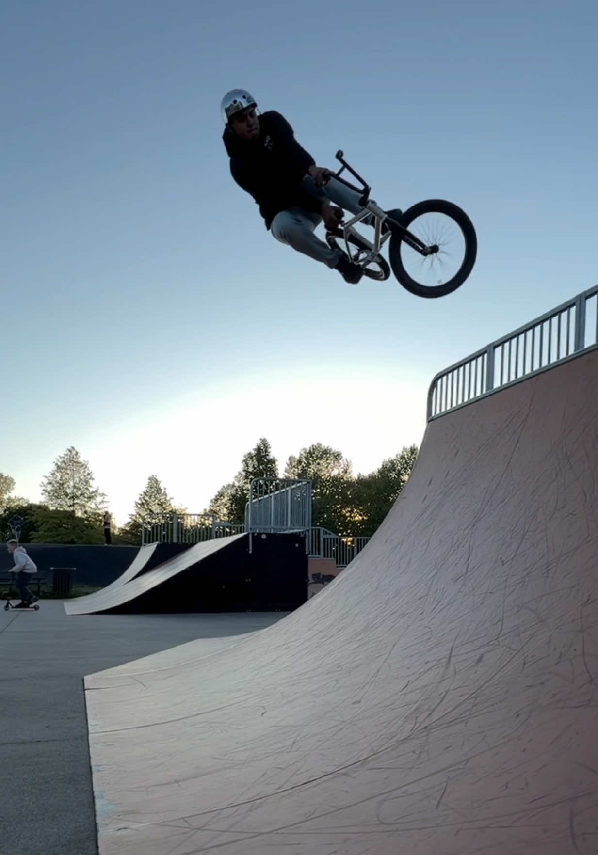 @Gabrieljrbmx