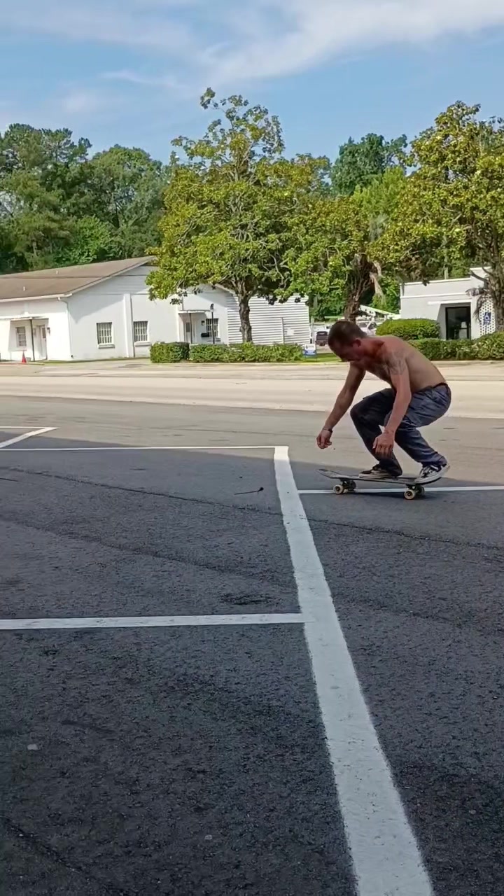 @omertàskates
