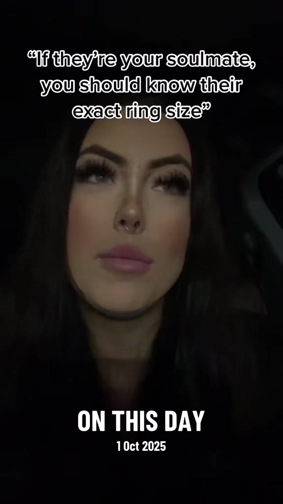 @LEASHBIAN 😈