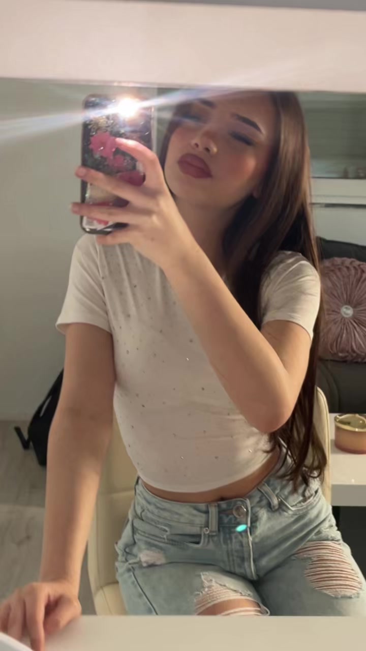 @🫣