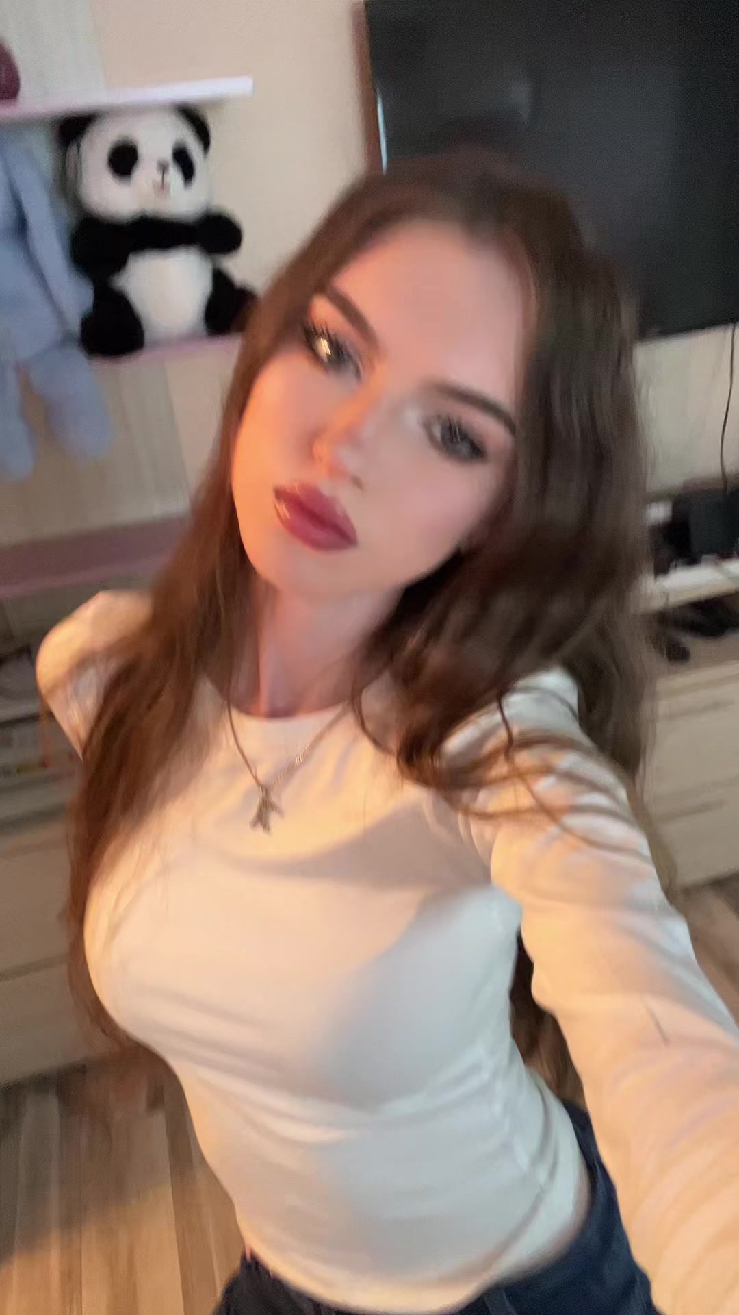 @꧁𝔸𝕃𝕀𝕊𝔸꧂