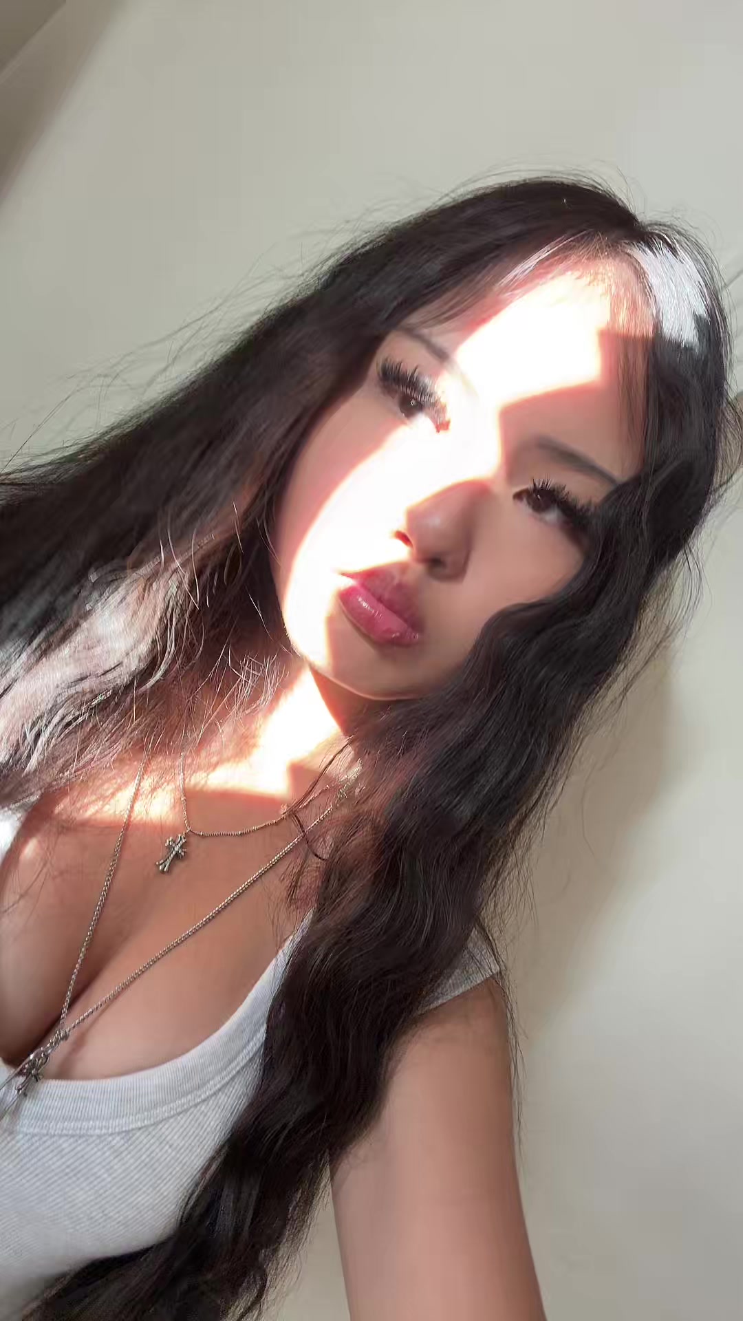 @𝓮.